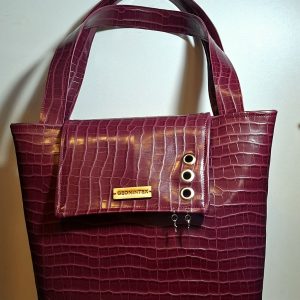 ჩანტა კროკოს ტექსტურით